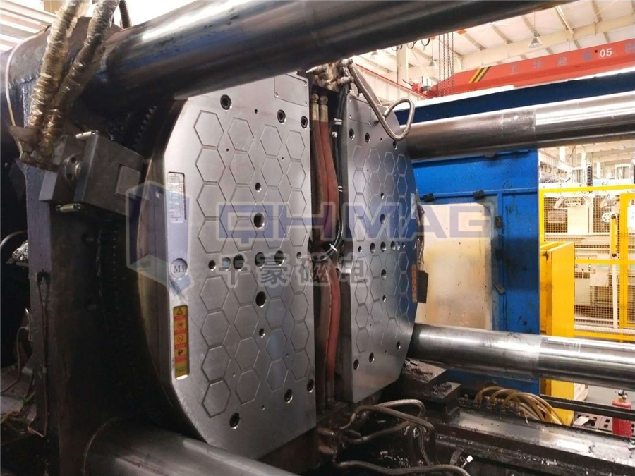 注塑機模板